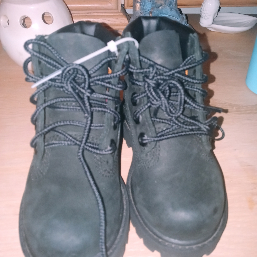 Timberlands - Picture 2 of 3